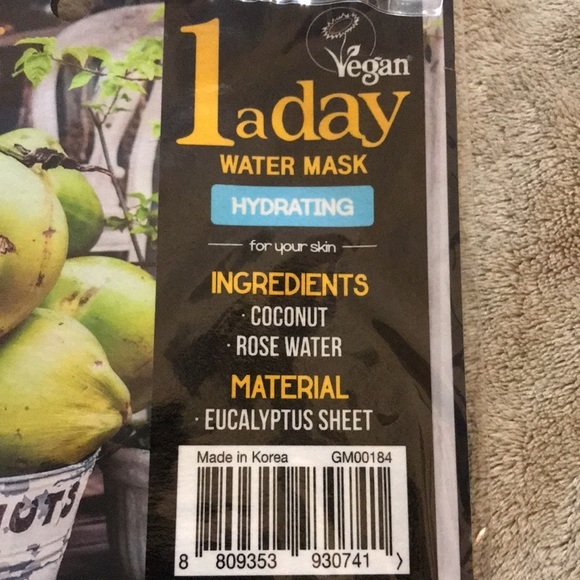 Vegan 1 a day Fruit Mask set - Picture 3 of 6